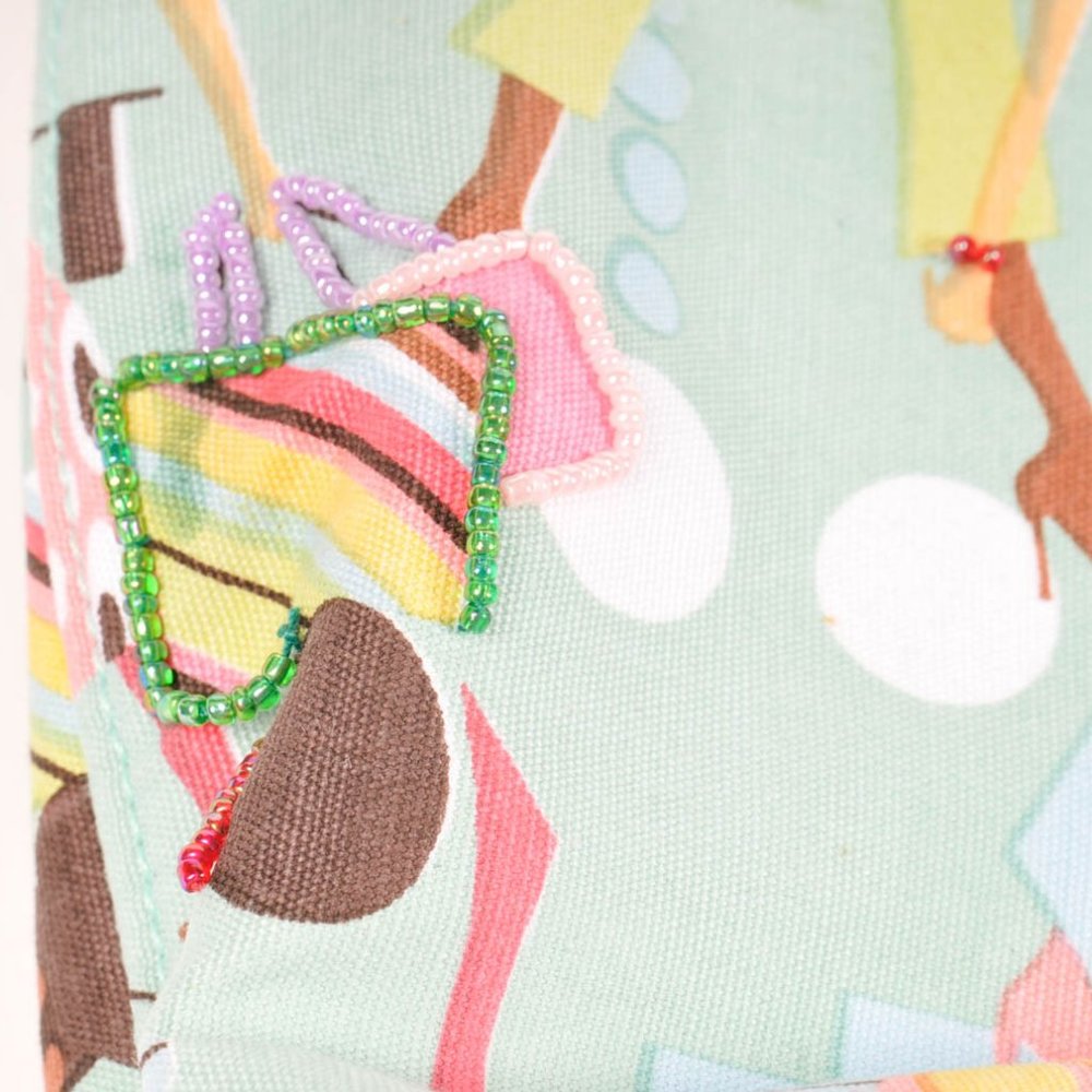 Lulu Printed Fabric Purse with beaded detail {EX+} - Picture 6 of 9